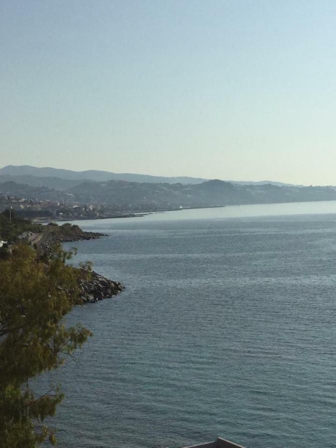 Marina Capo Pino Villa Sanremo Dış mekan fotoğraf